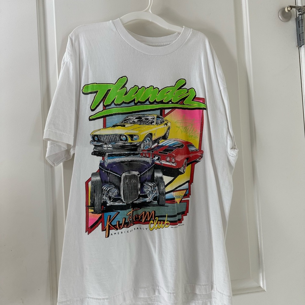 Brandy Melville T shirt